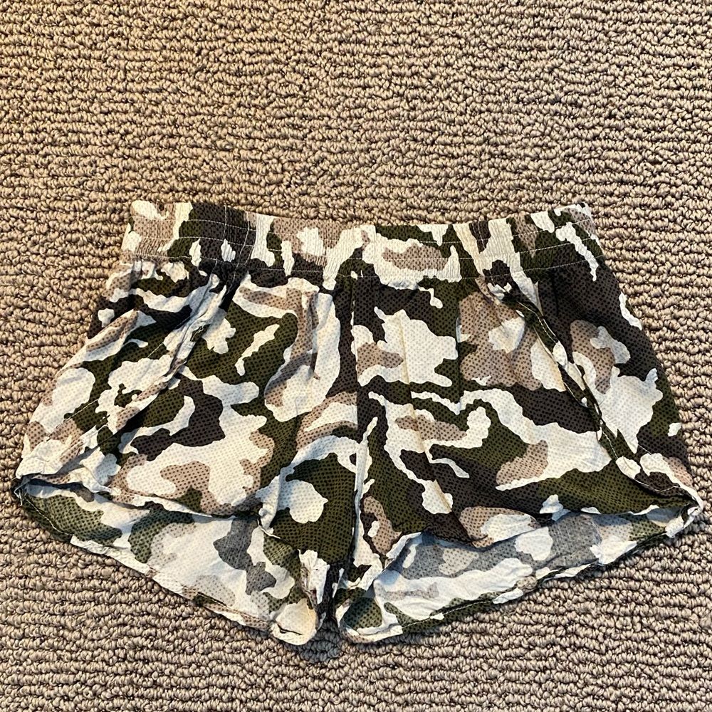 Sam & Lavi Camouflage Print Shorts!